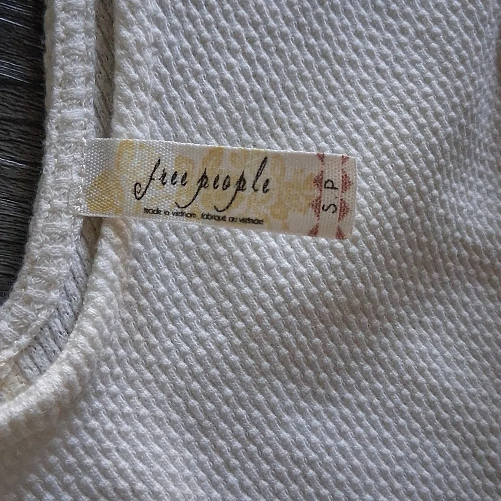 Free People Juliet Thermal Lace Cuff Top in Ivory Size Large